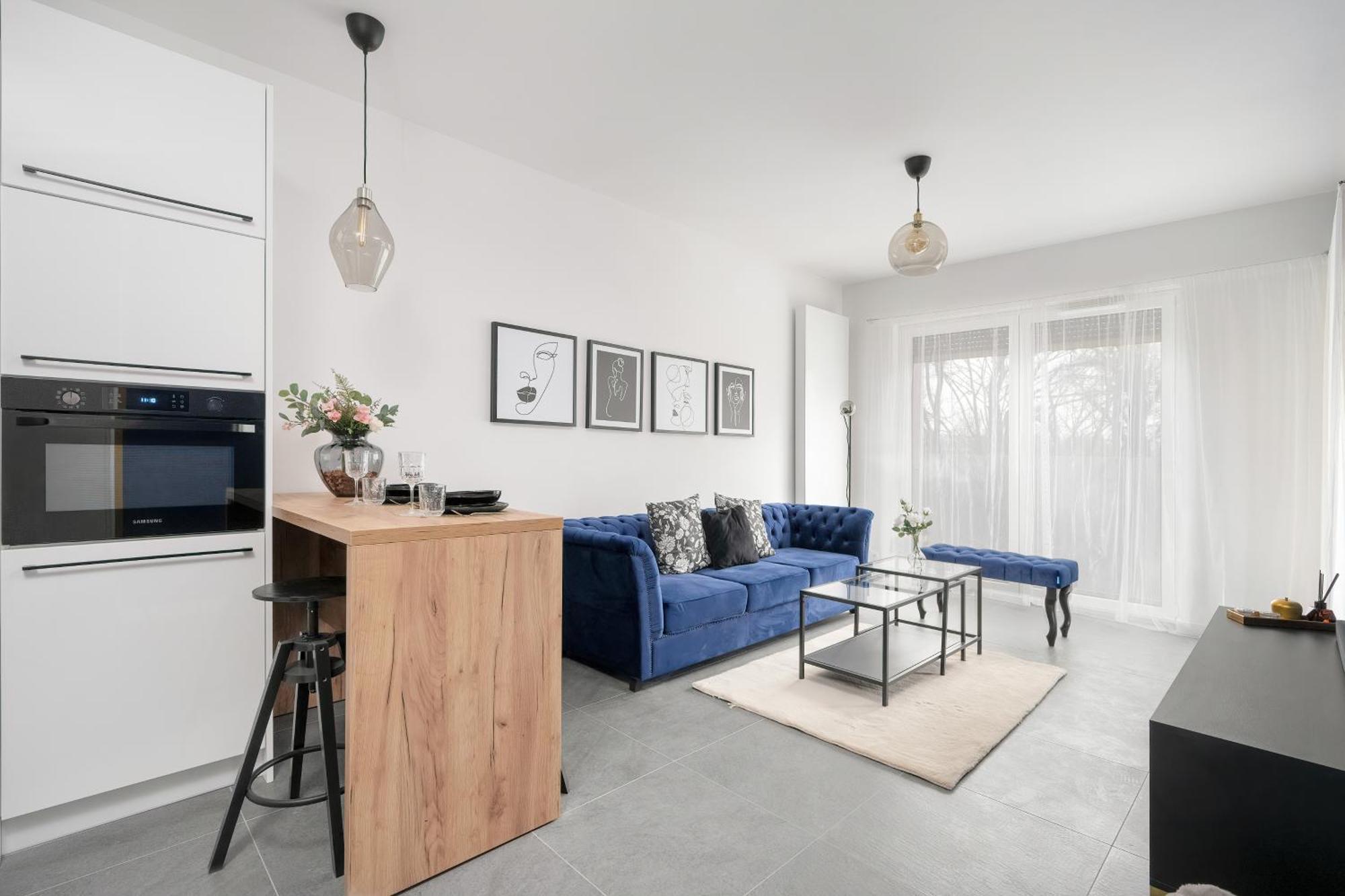 City Center Apartments With Gym & Free Garage Poznan By Noclegi Renters Bagian luar foto
