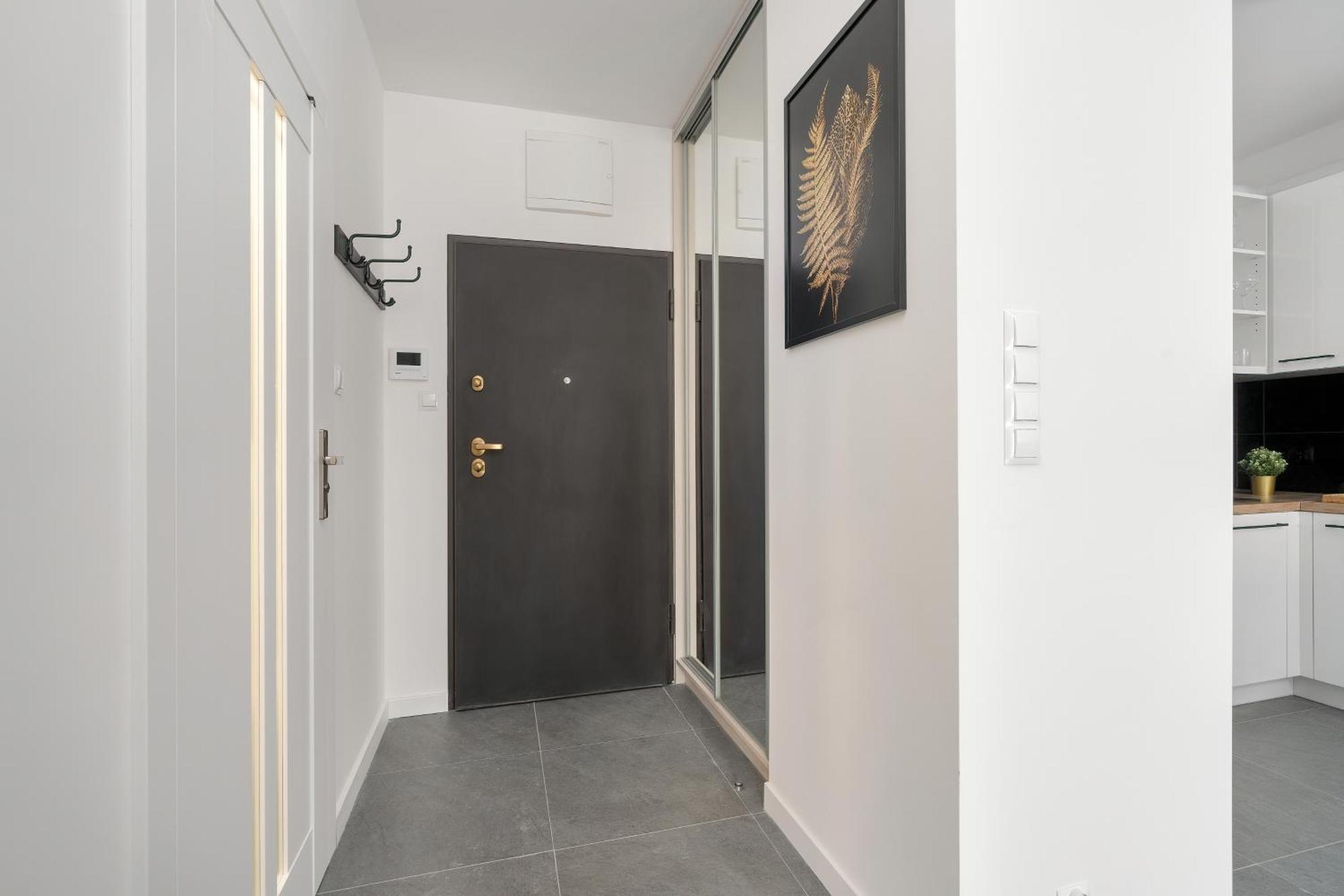 City Center Apartments With Gym & Free Garage Poznan By Noclegi Renters Bagian luar foto